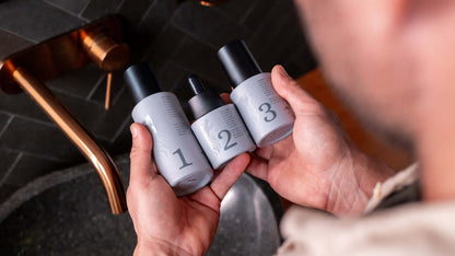 Man holding the Wulf pack - 3 steps